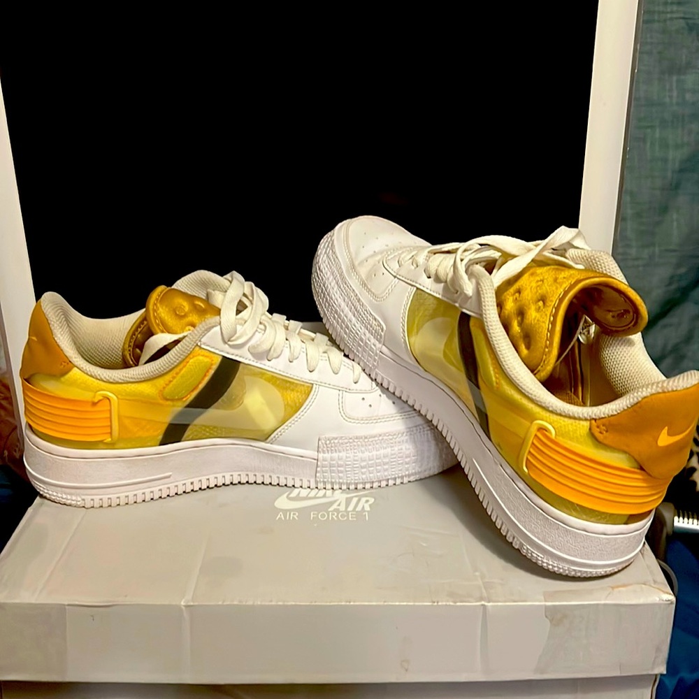 Nest special edition Air Force 1